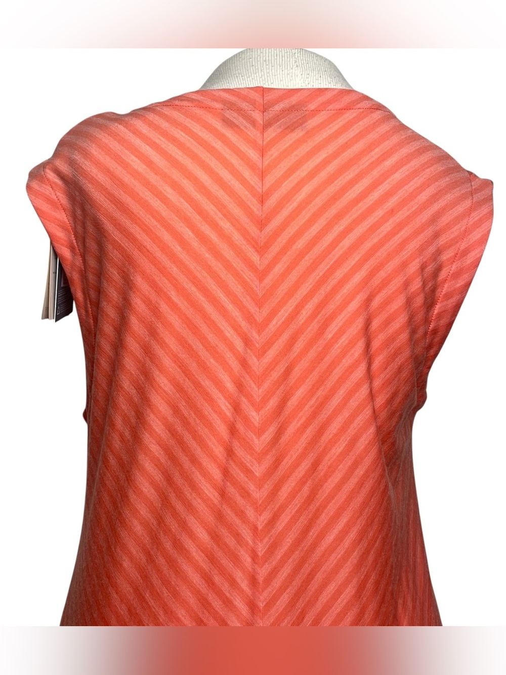 Icebreaker NWT Women Cool Lite Elowen V Neck Coral Striped Sleeveless Dress Med - Picture 11 of 14